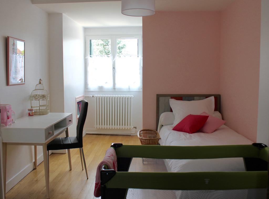 Bed and Breakfast Au Coeur De Бове Екстер'єр фото
